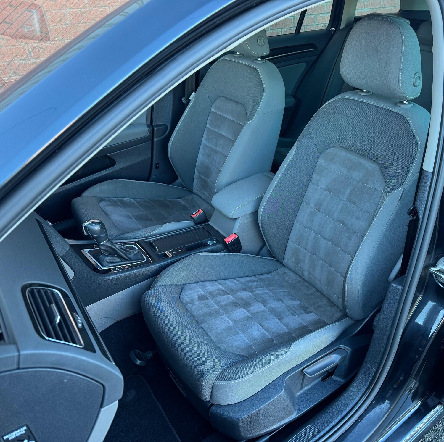 Used Volkswagen Golf 2016 for sale - 76824208: Photo 38