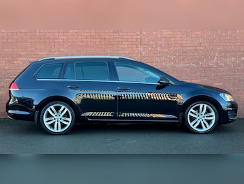 Used Volkswagen Golf 2016 for sale - 76824208: Photo