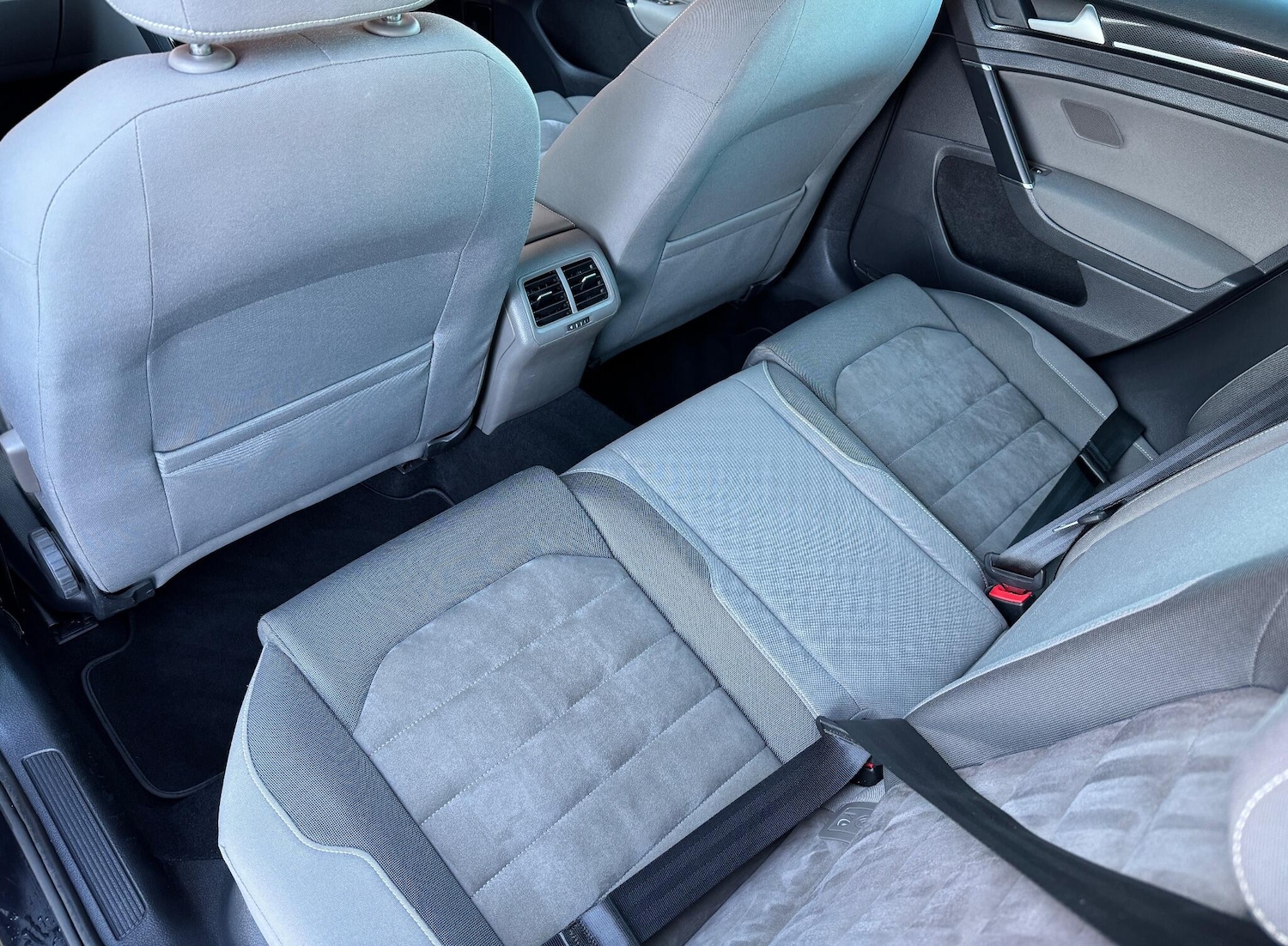 Used Volkswagen Golf 2016 for sale - 76824208: Photo 42