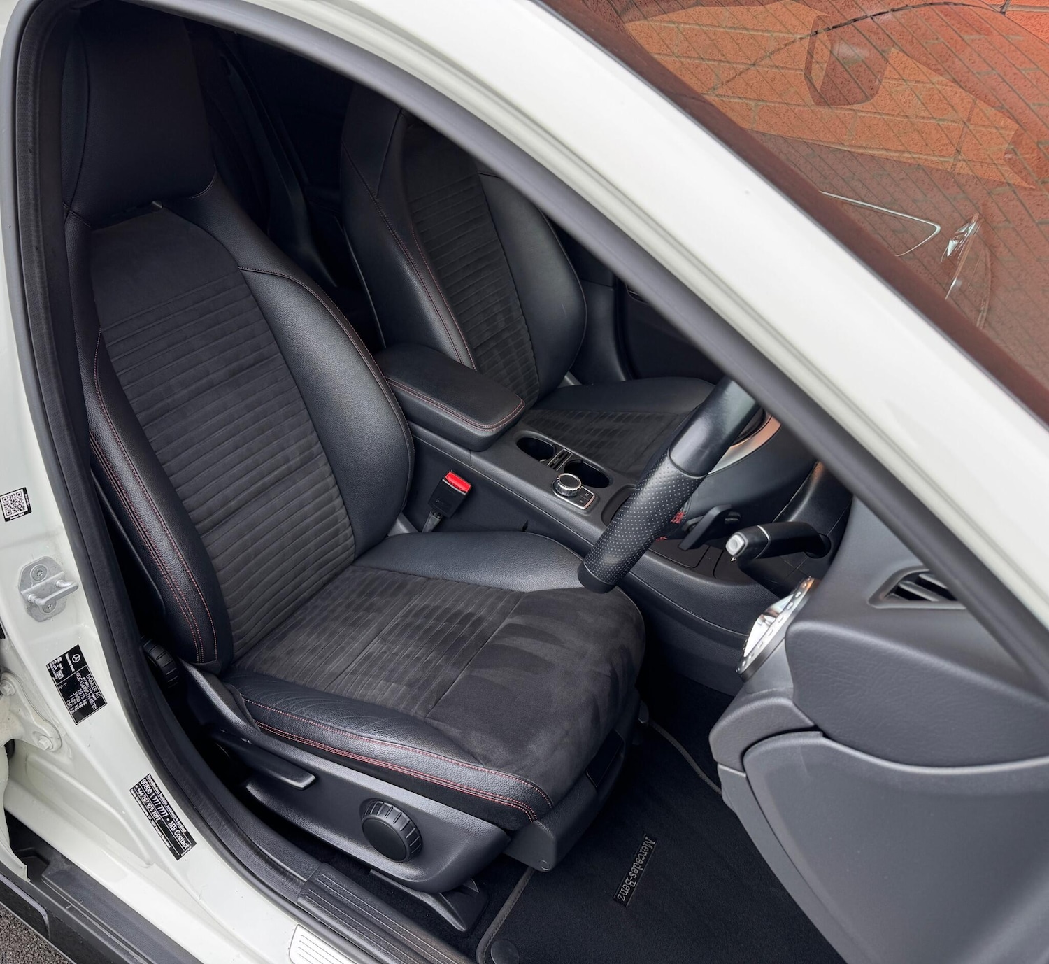 Used Mercedes-Benz GLA 2015 for sale - 77330555: Photo 16