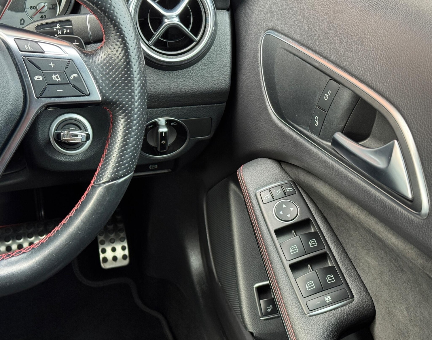 Used Mercedes-Benz GLA 2015 for sale - 77330555: Photo 29