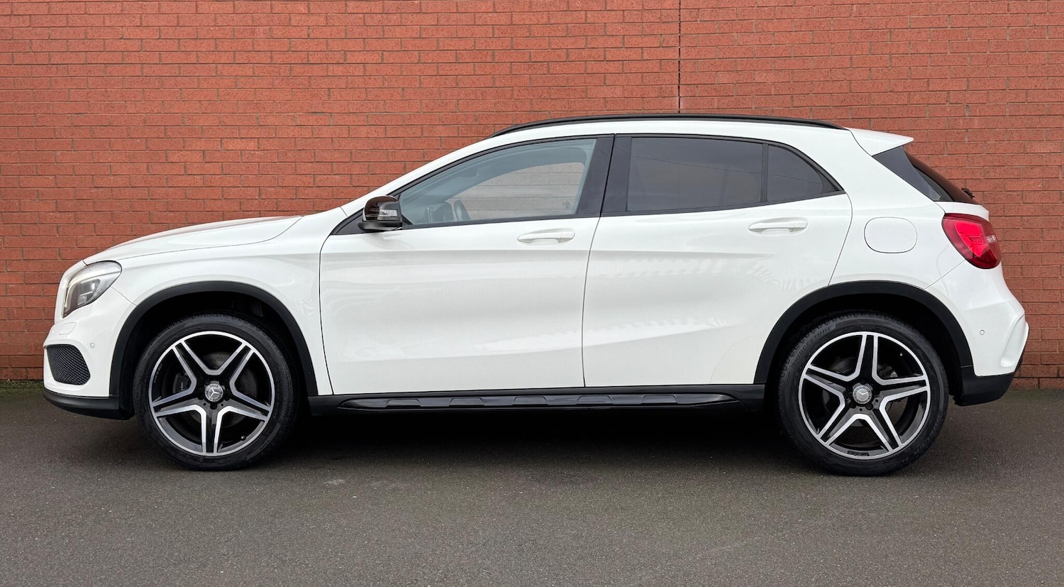 Used Mercedes-Benz GLA 2015 for sale - 77330555: Photo 8