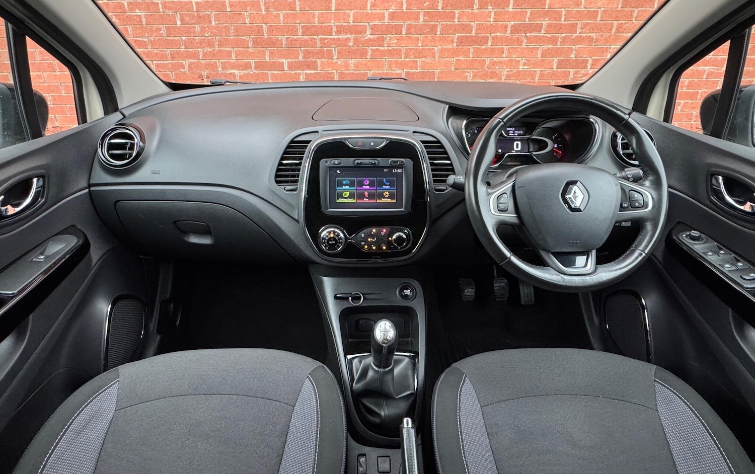 Used Renault Captur 2016 for sale - 77469143: Photo 16