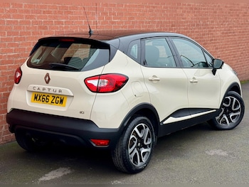Used Renault Captur 2016 for sale - 77469143: Photo