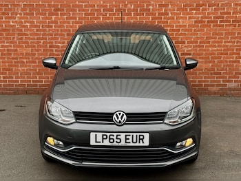 Used Volkswagen Polo 2016 for sale - 75635240: Photo