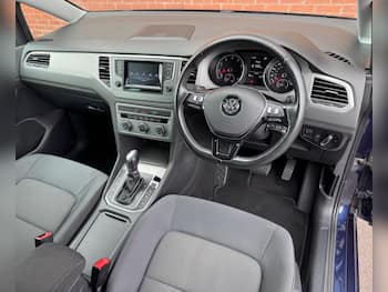 Used Volkswagen Golf SV 2014 for sale - 79860824: Photo