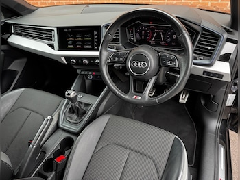 Used Audi A1 2019 for sale - 75657521: Photo