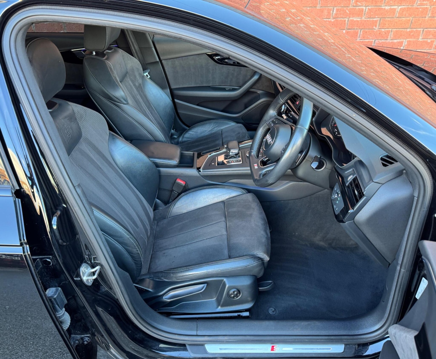 Used Audi A4 2018 for sale - 77598925: Photo 13