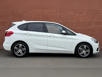 Used BMW 2 Series 2018 for sale - 78334500: Photo