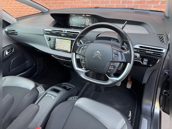 Used Citroen C4 Picasso 2015 for sale - 79565159: Photo