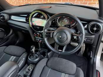 Used MINI Hatch 2021 for sale - 75214159: Photo