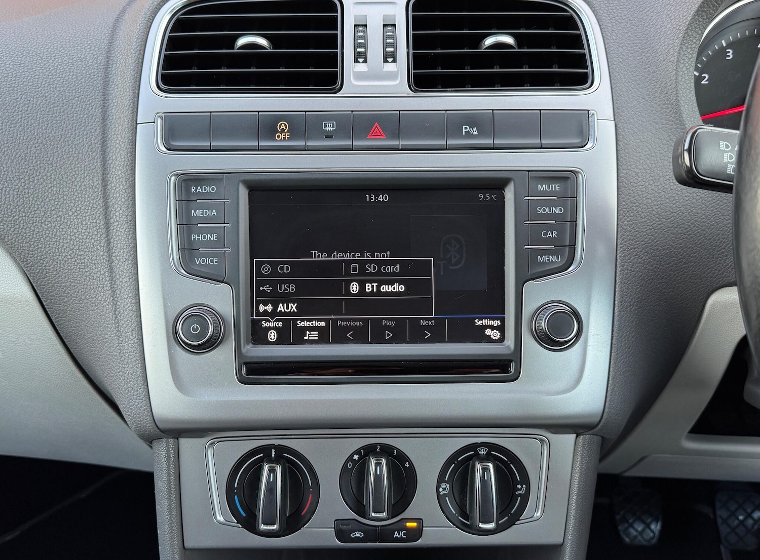 Used Volkswagen Polo 2017 for sale - 76976747: Photo 19