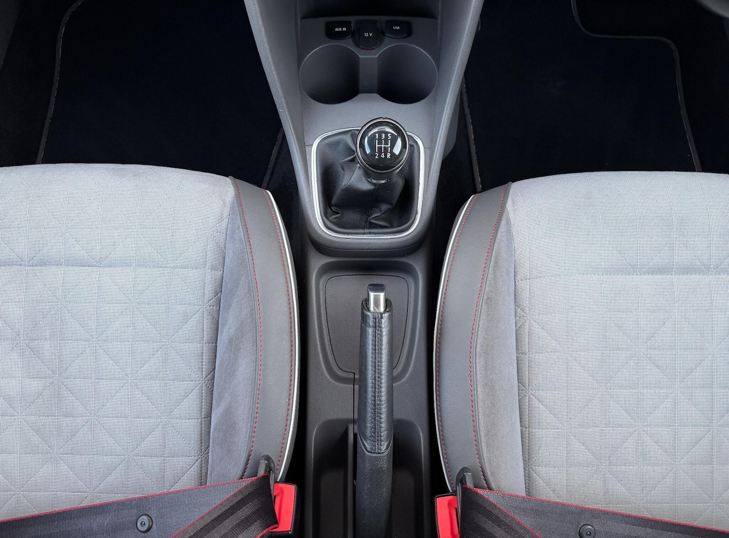 Used Volkswagen Polo 2017 for sale - 76976747: Photo 24