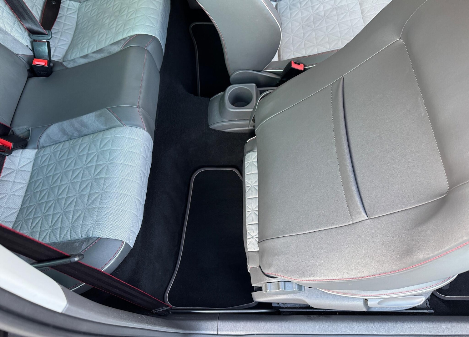 Used Volkswagen Polo 2017 for sale - 76976747: Photo 28