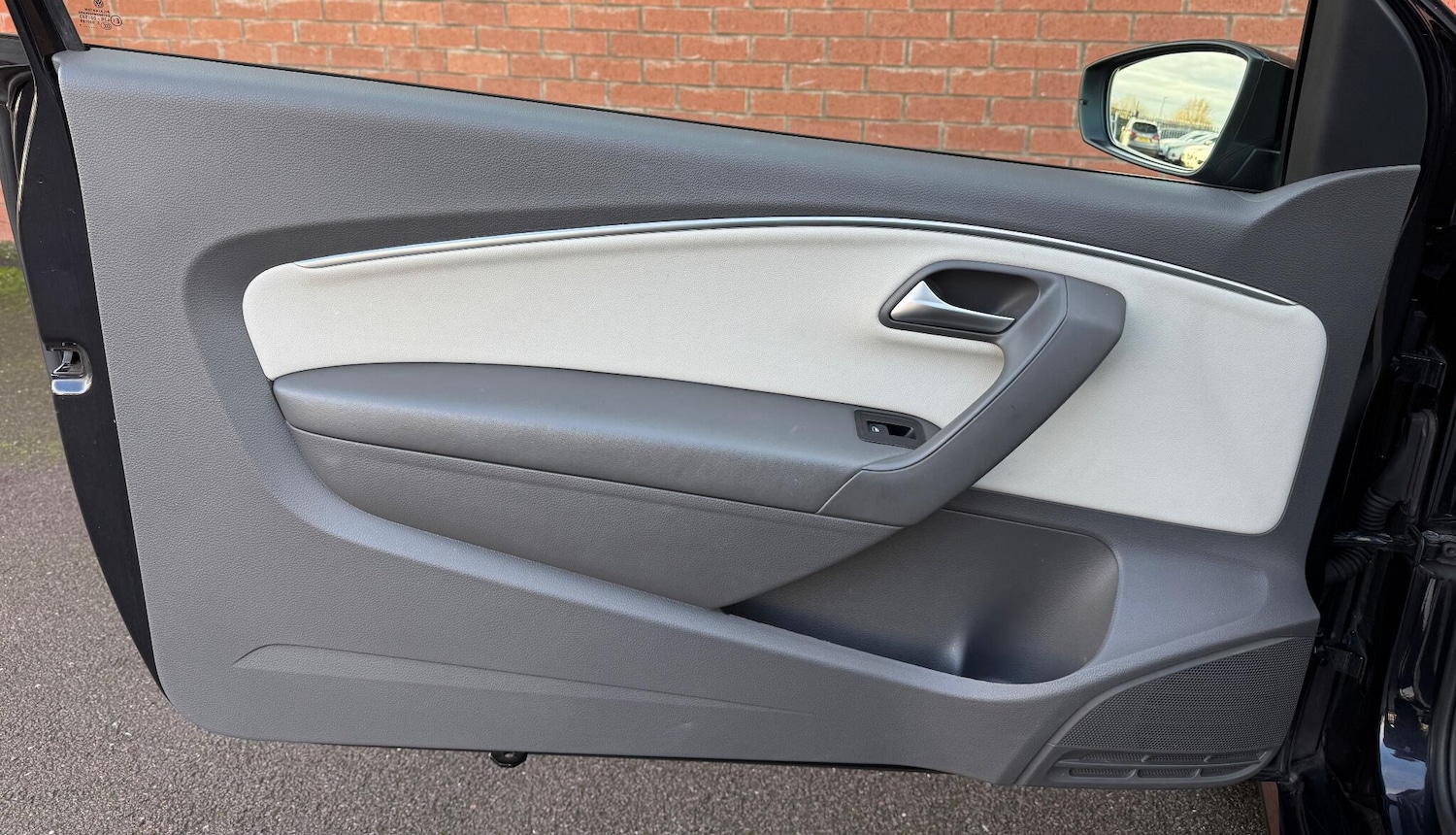 Used Volkswagen Polo 2017 for sale - 76976747: Photo 30