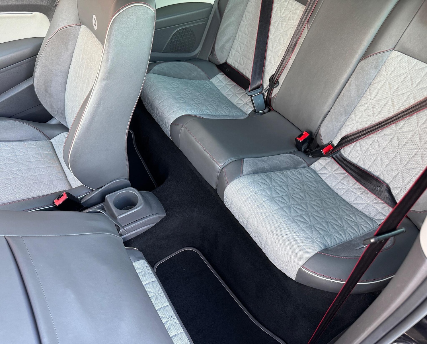 Used Volkswagen Polo 2017 for sale - 76976747: Photo 35