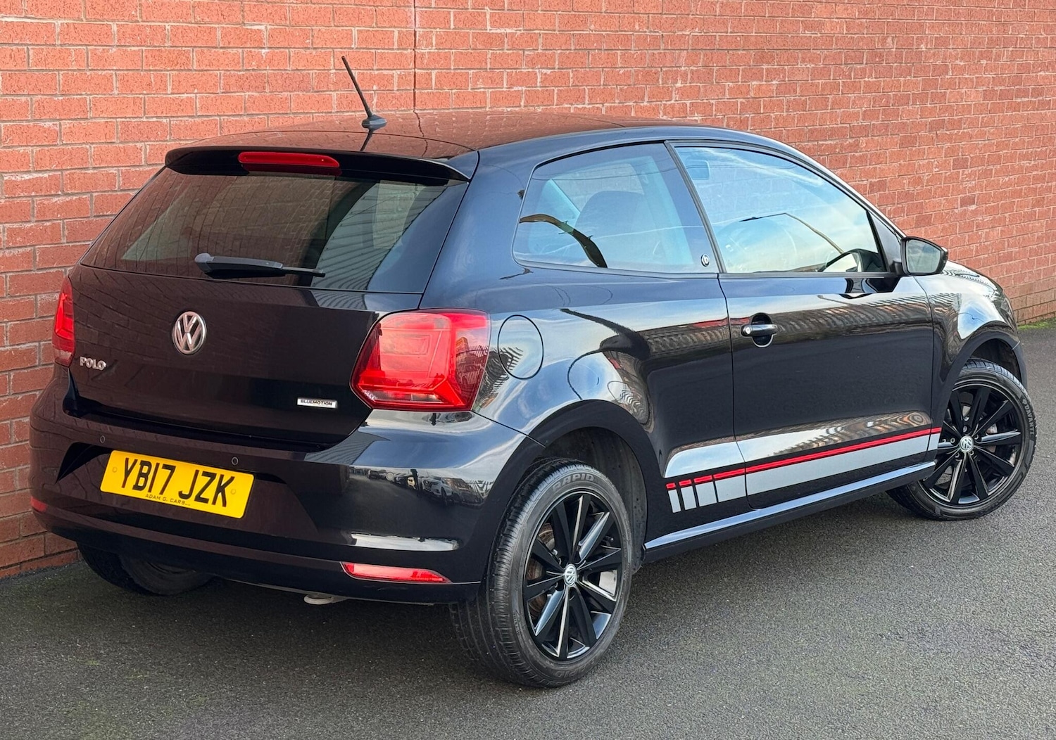 Used Volkswagen Polo 2017 for sale - 76976747: Photo 5