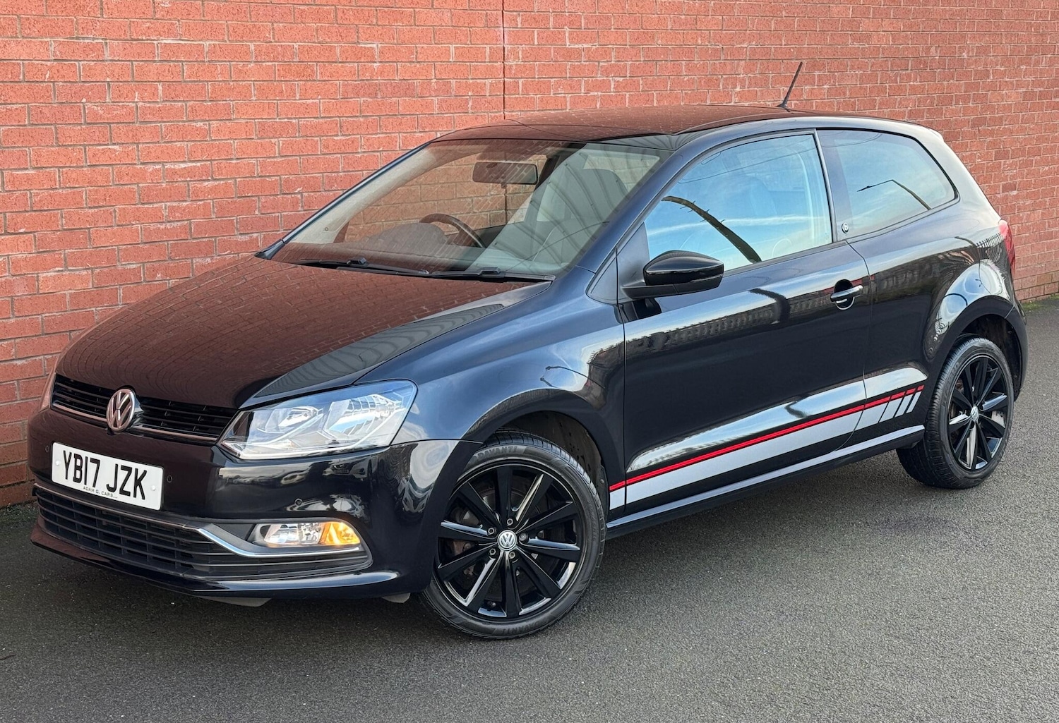 Used Volkswagen Polo 2017 for sale - 76976747: Photo 7