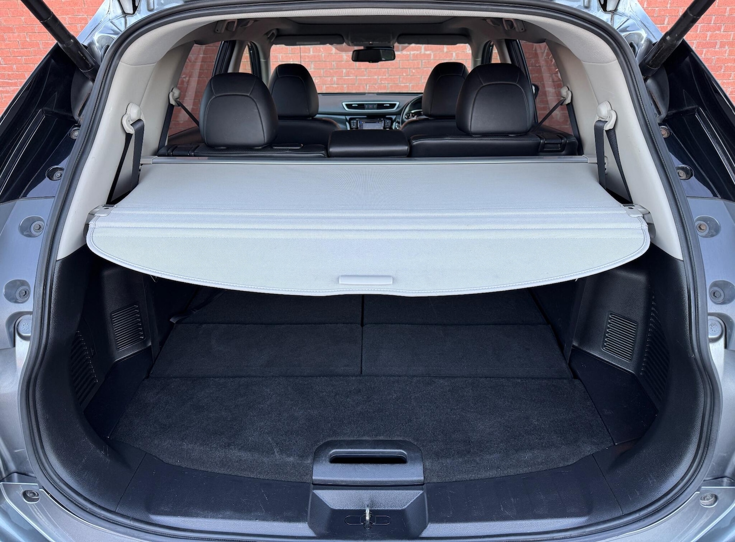 Used Nissan X-Trail 2016 for sale - 77020969: Photo 11