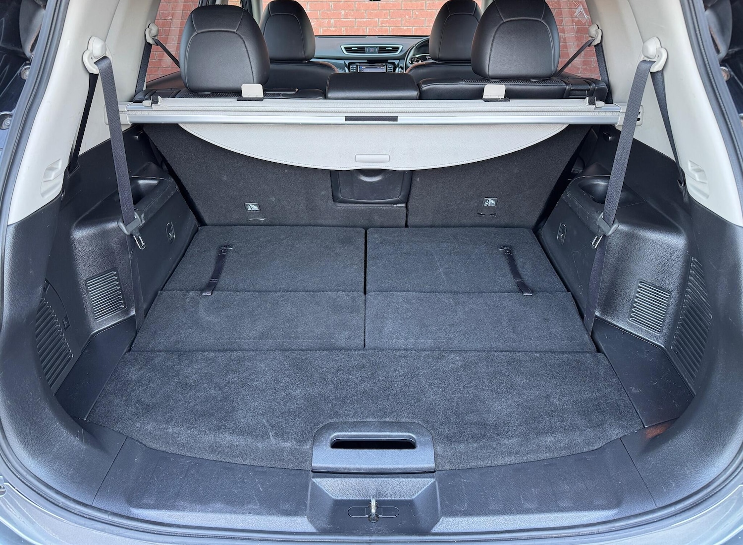 Used Nissan X-Trail 2016 for sale - 77020969: Photo 12