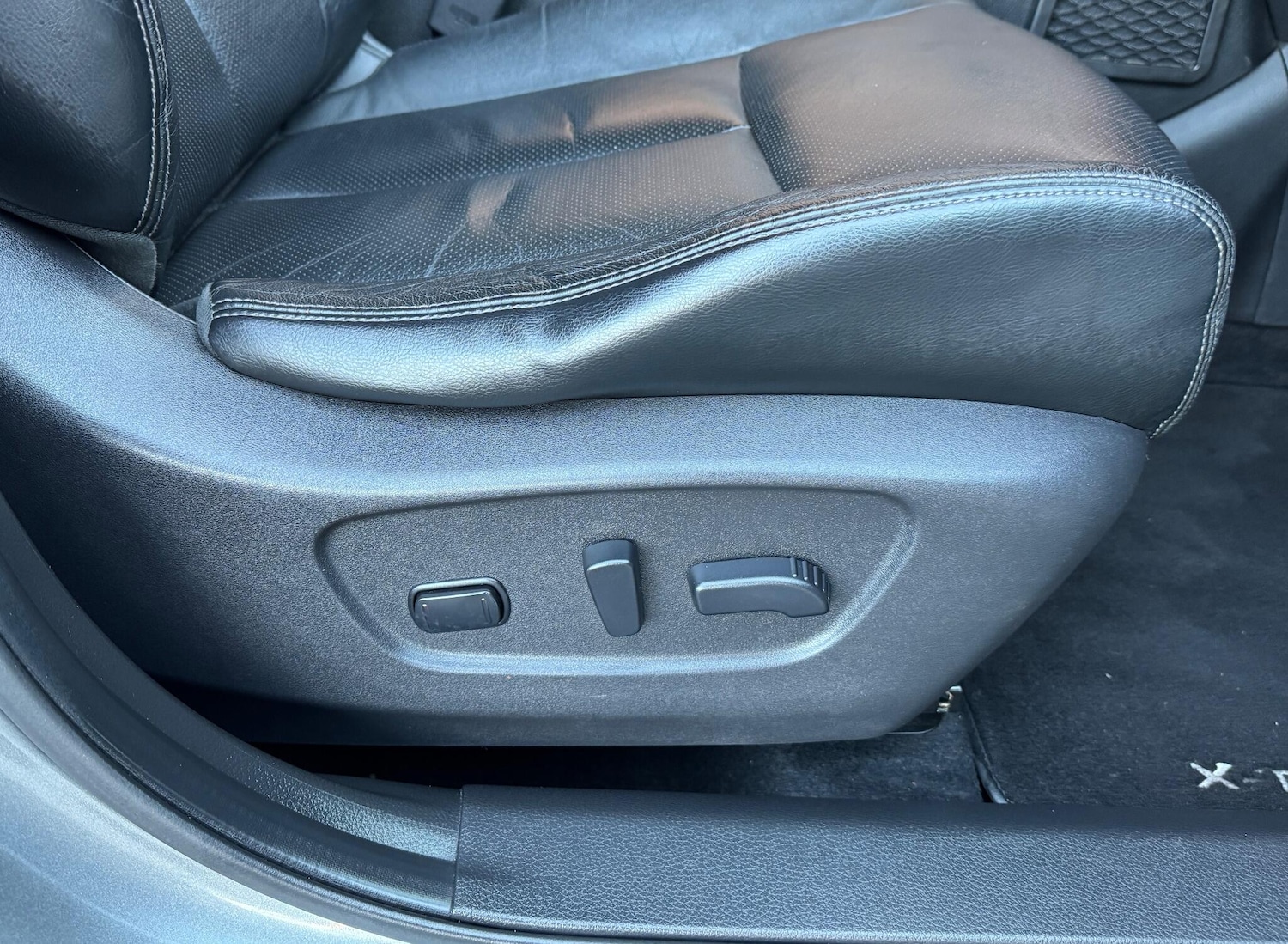 Used Nissan X-Trail 2016 for sale - 77020969: Photo 19