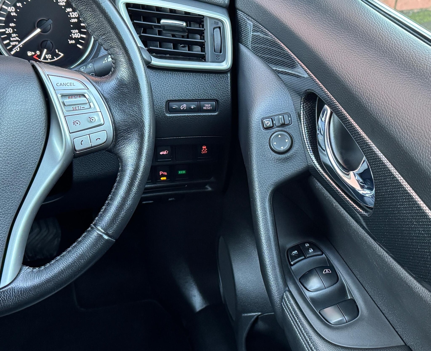 Used Nissan X-Trail 2016 for sale - 77020969: Photo 34