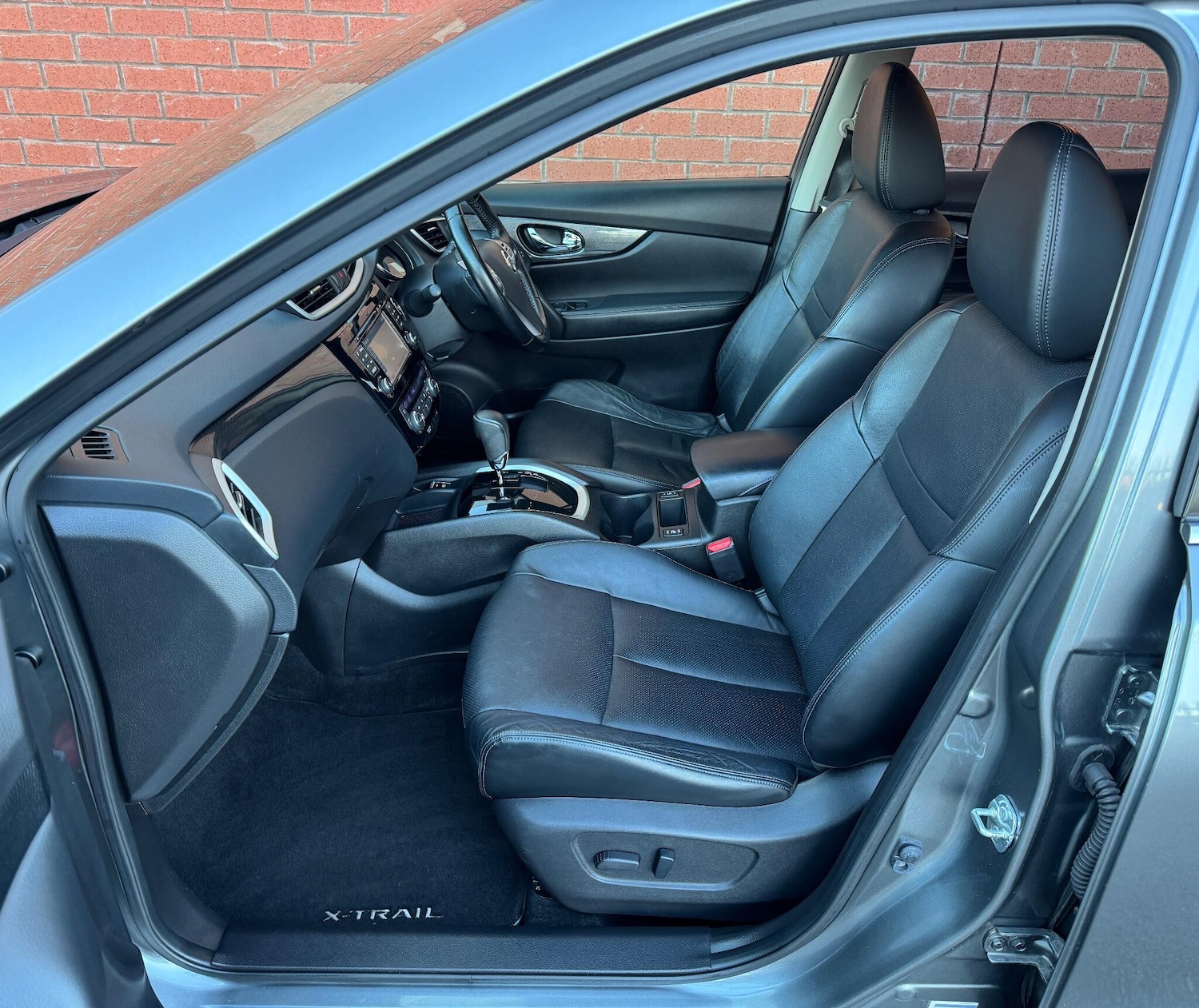 Used Nissan X-Trail 2016 for sale - 77020969: Photo 39