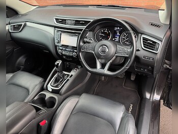 Used Nissan Qashqai 2018 for sale - 77017117: Photo