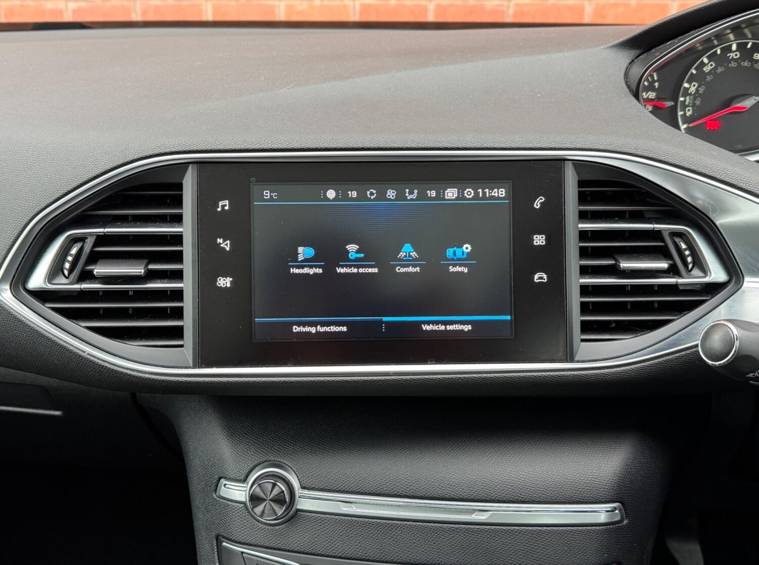 Used Peugeot 308 for sale - 77908670: Photo 24