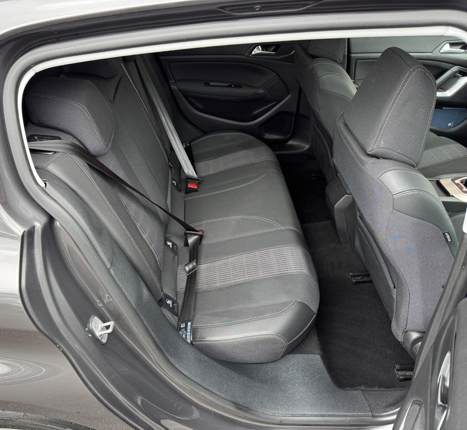 Used Peugeot 308 for sale - 77908670: Photo 31