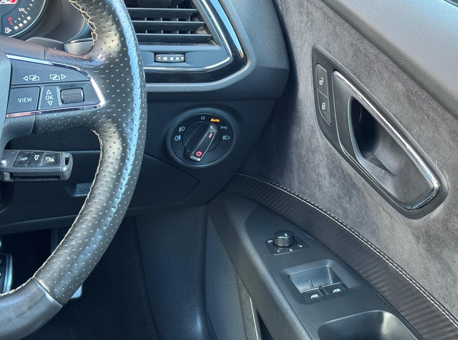 Used SEAT Leon 2018 for sale - 76398450: Photo 32