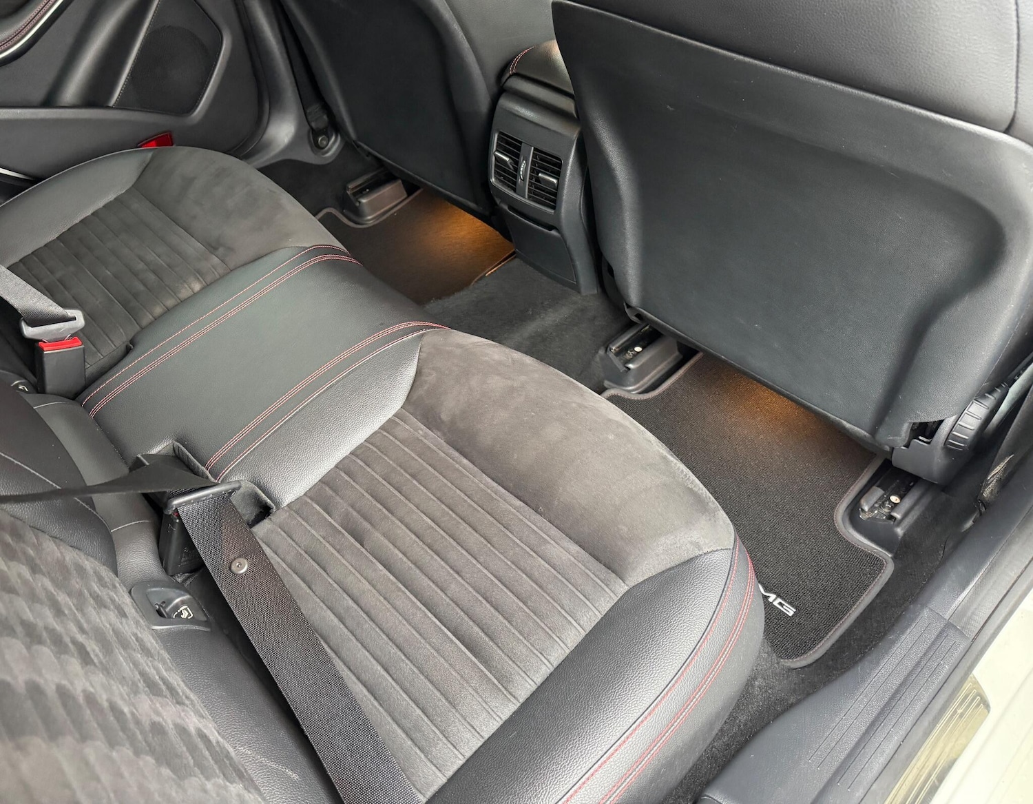 Used Mercedes-Benz CLA 2017 for sale - 76573381: Photo 32