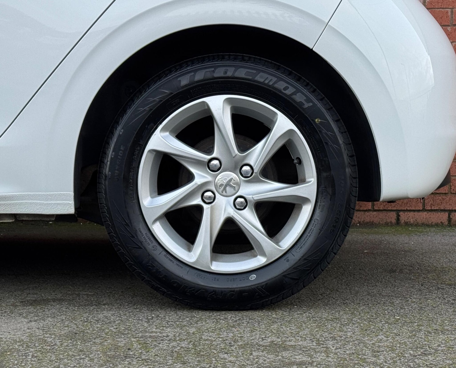 Used Peugeot 208 2016 for sale - 77613066: Photo 38