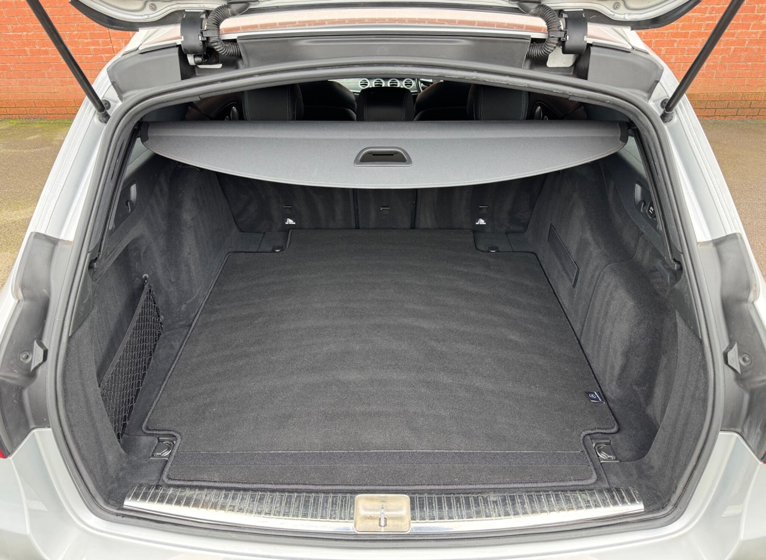 Used Mercedes-Benz E Class for sale - 77737302: Photo 10