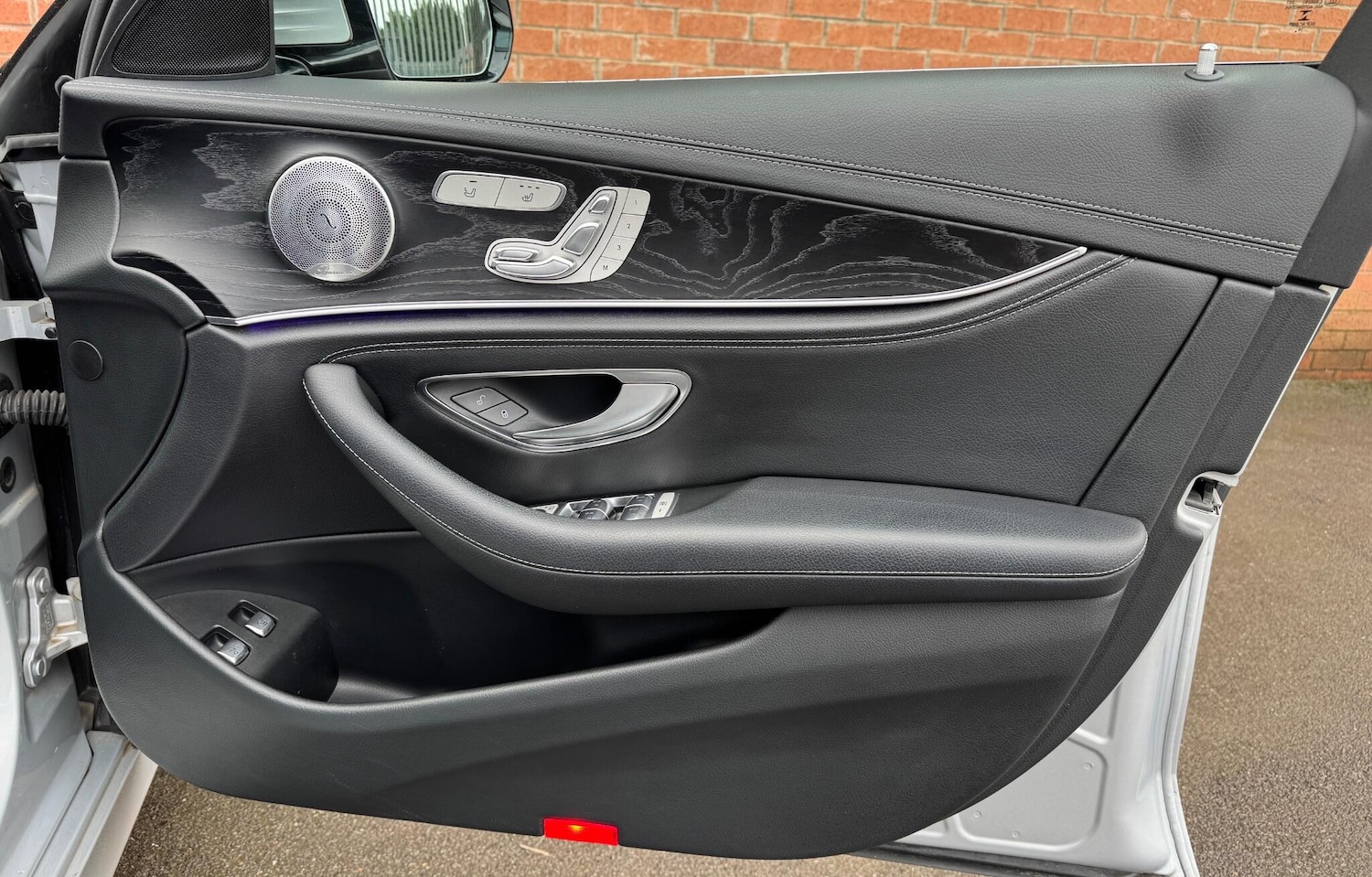 Used Mercedes-Benz E Class for sale - 77737302: Photo 13