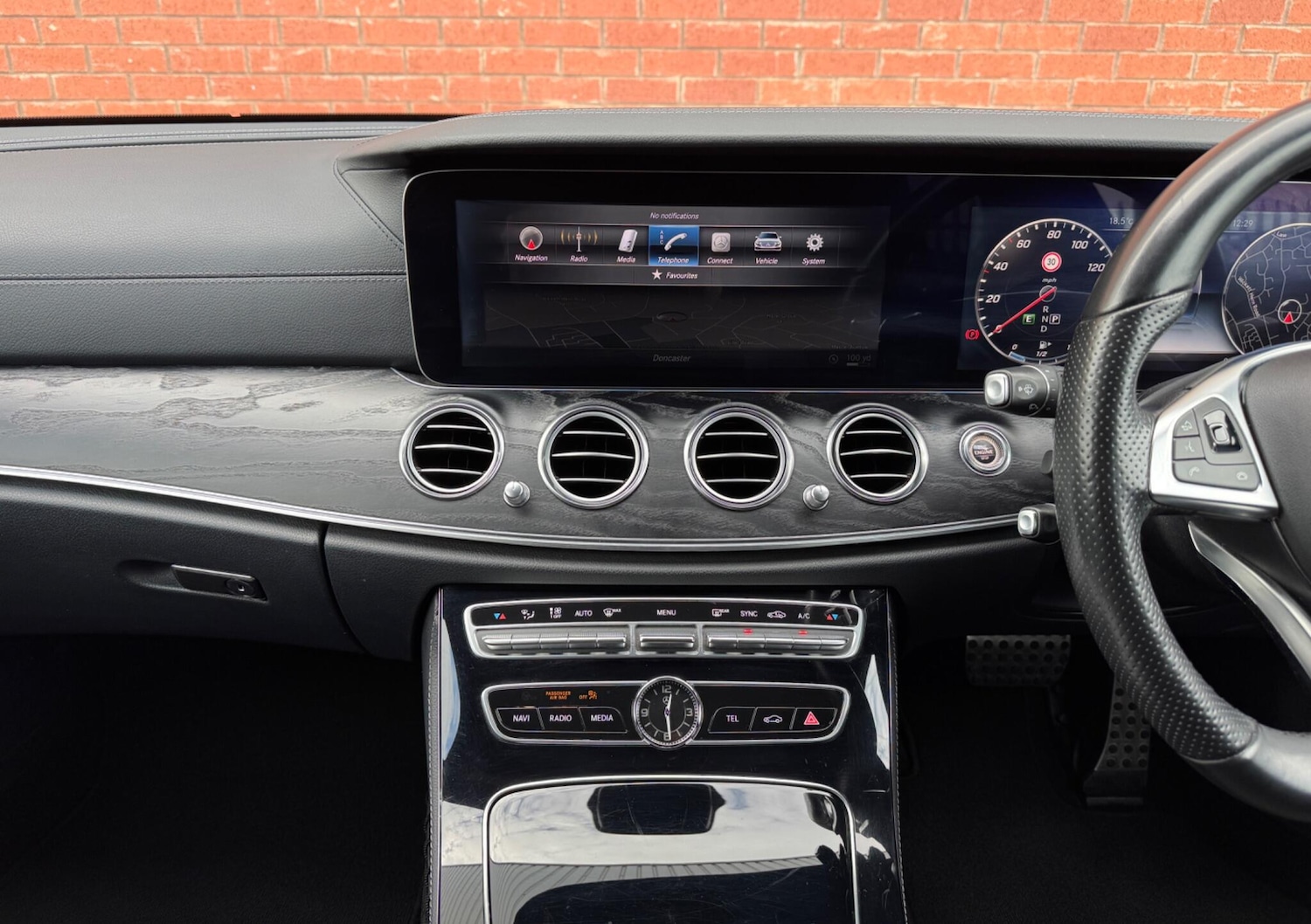 Used Mercedes-Benz E Class for sale - 77737302: Photo 17