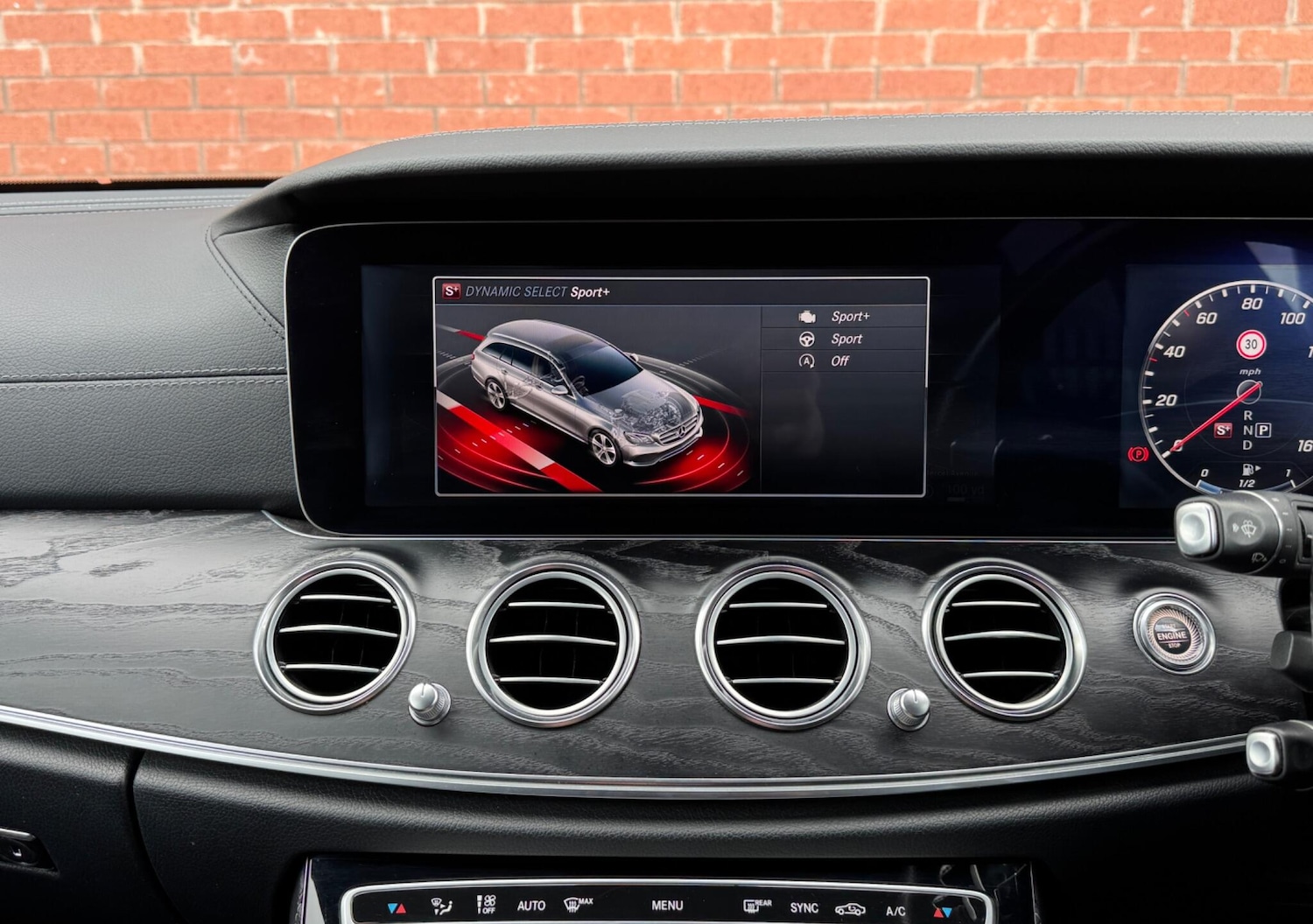 Used Mercedes-Benz E Class for sale - 77737302: Photo 27