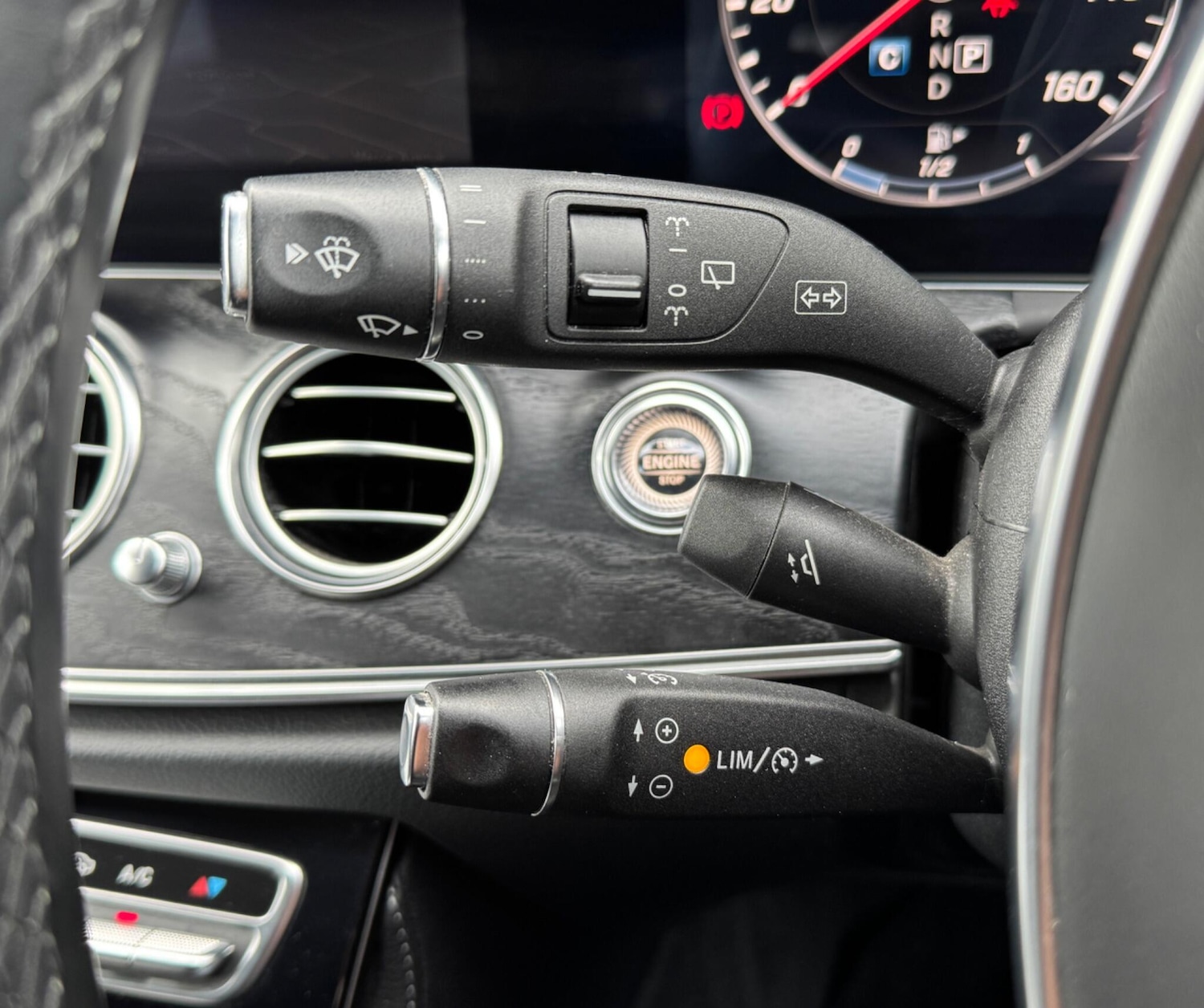 Used Mercedes-Benz E Class for sale - 77737302: Photo 31