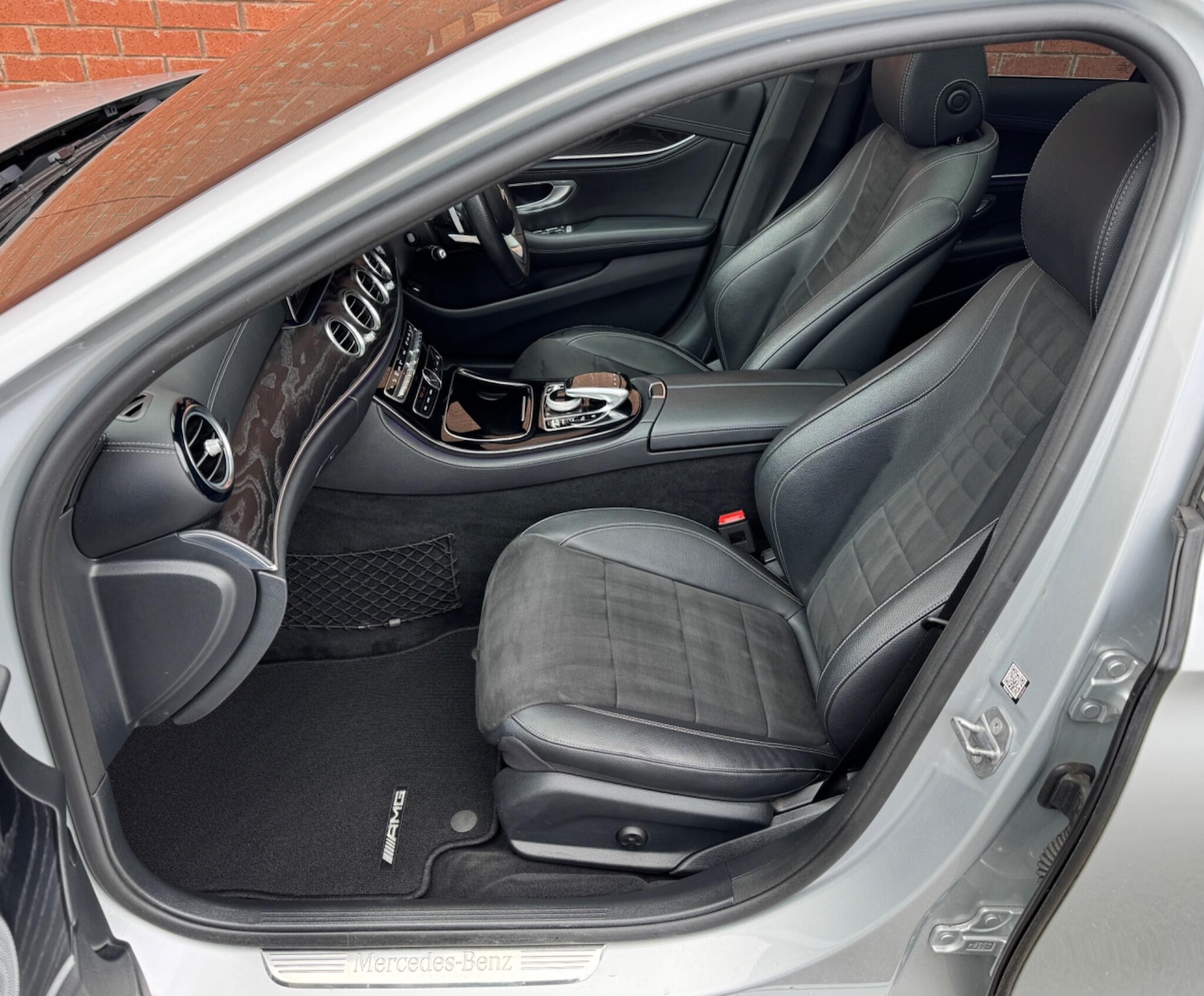 Used Mercedes-Benz E Class for sale - 77737302: Photo 39