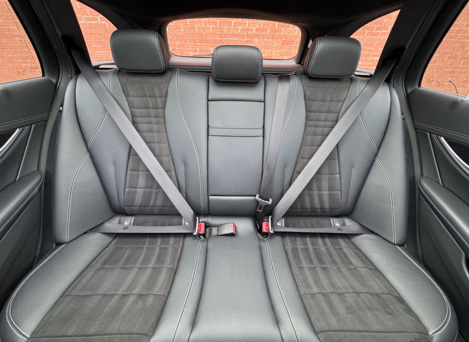 Used Mercedes-Benz E Class for sale - 77737302: Photo 44