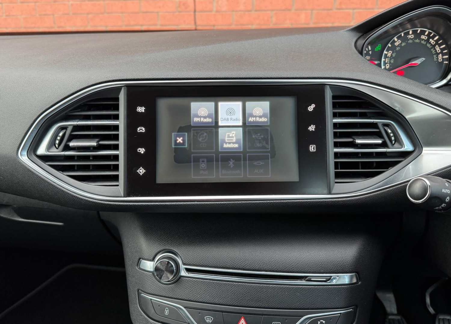 Used Peugeot 308 2014 for sale - 77191777: Photo 19