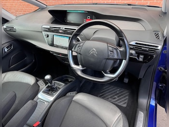 Used Citroen Grand C4 Picasso 2016 for sale - 78854068: Photo