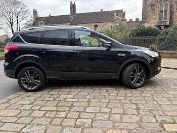 Used Ford Kuga 2015 for sale - 77873642: Photo