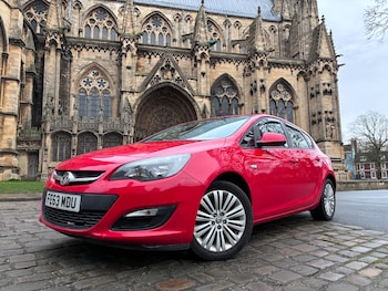 Used Vauxhall Astra 2013 for sale - 77717707: Photo