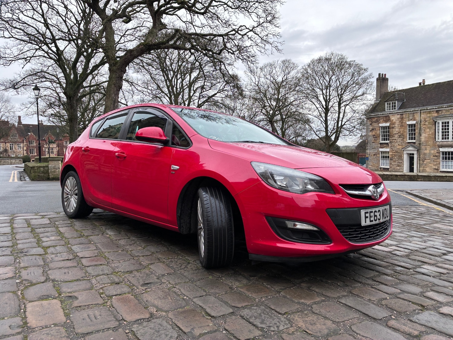 Used Vauxhall Astra 2013 for sale - 77717707: Photo 3