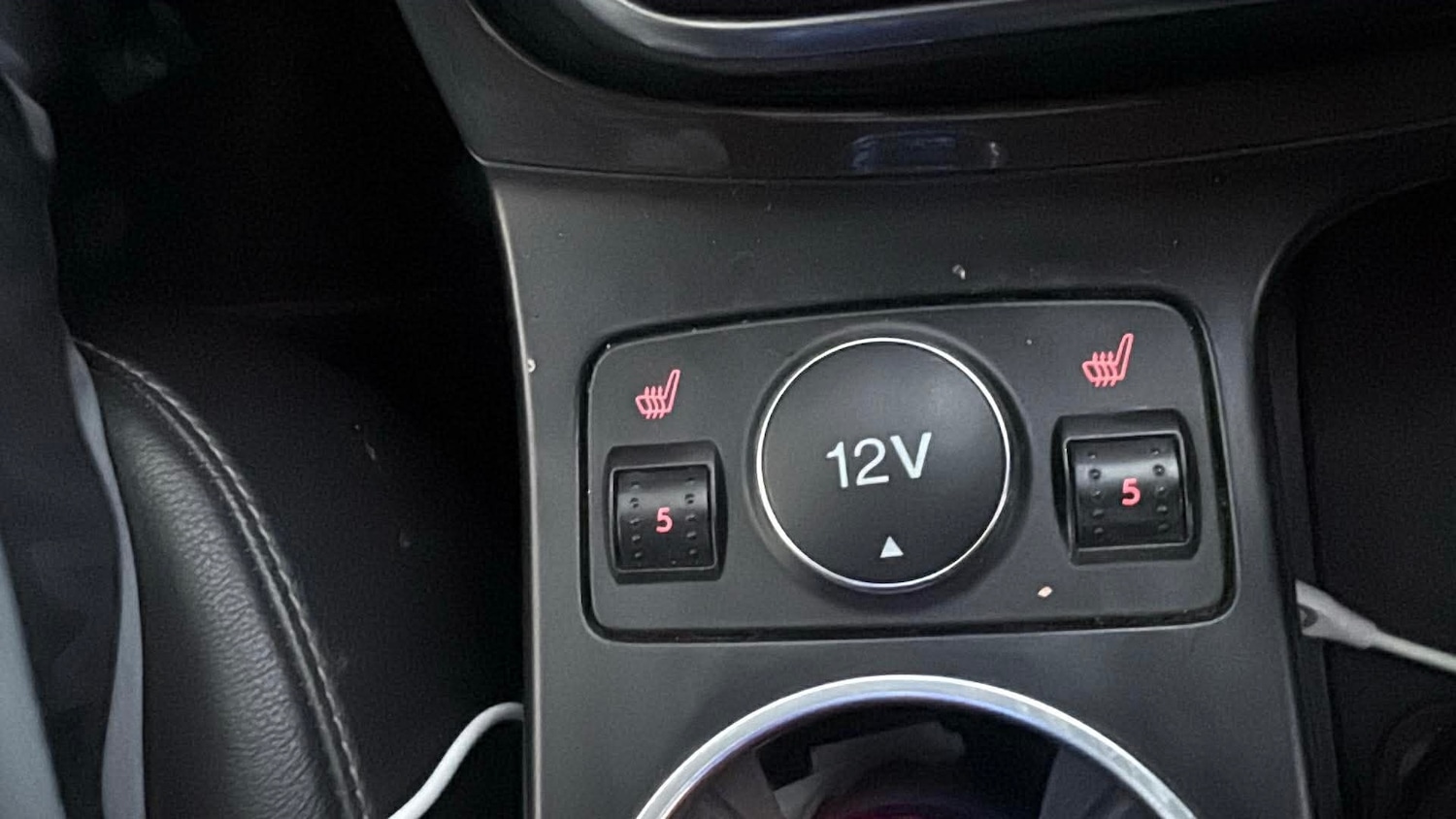 Used Ford Kuga 2015 for sale - 77607661: Photo 14