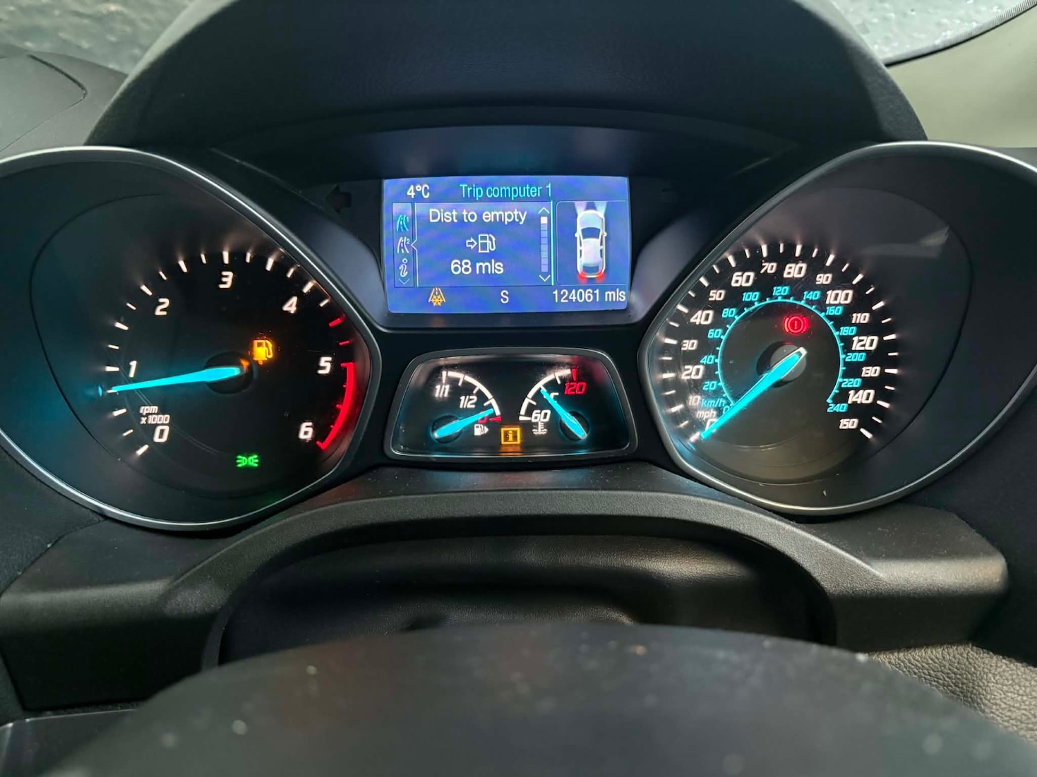 Used Ford Kuga 2015 for sale - 77607661: Photo 15