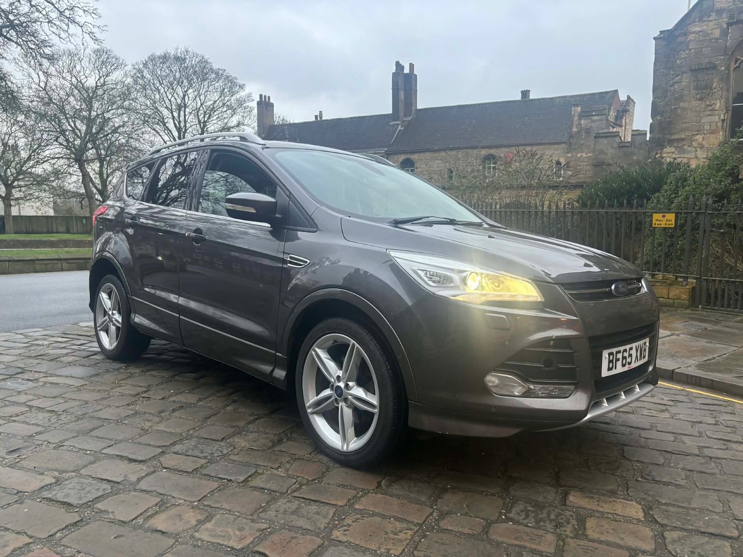 Used Ford Kuga 2015 for sale - 77607661: Photo 2