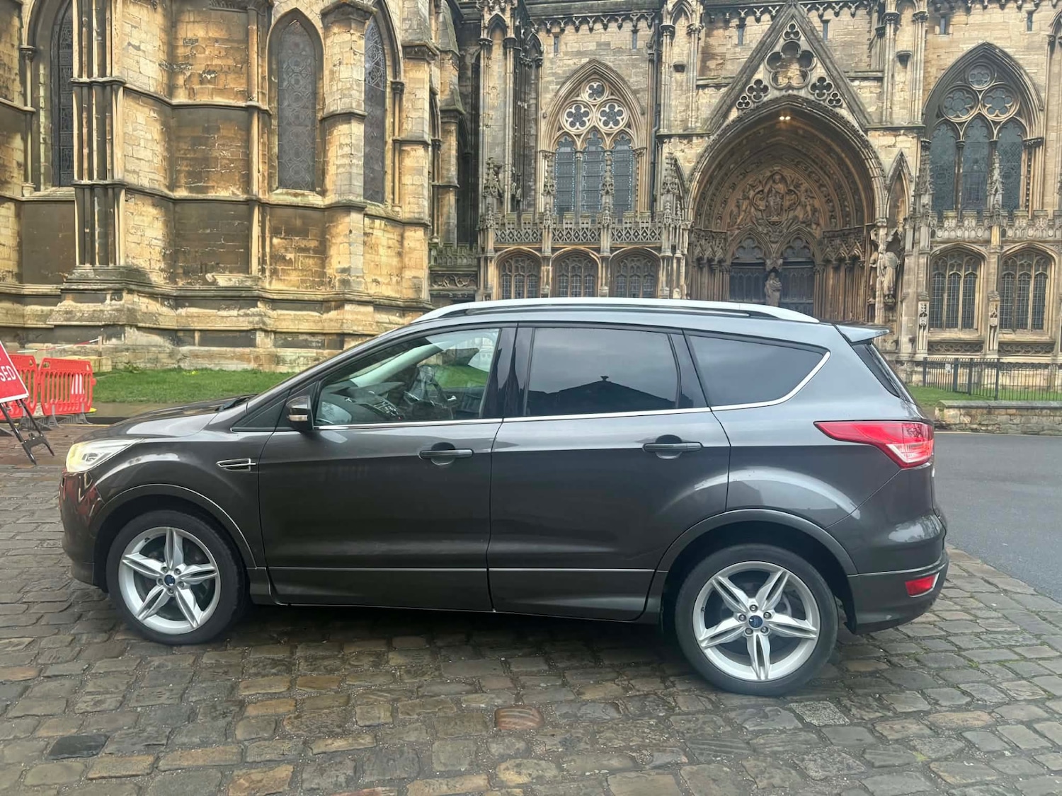 Used Ford Kuga 2015 for sale - 77607661: Photo 3