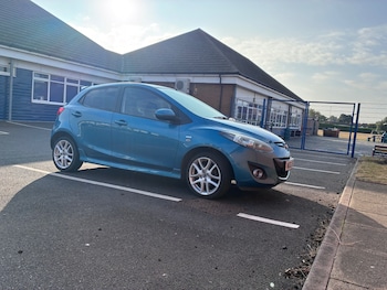 Used Mazda Mazda2 2013 for sale - 79584970: Photo